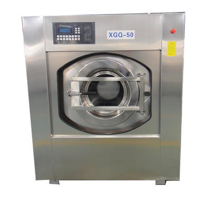 How does a washer extractor work? 