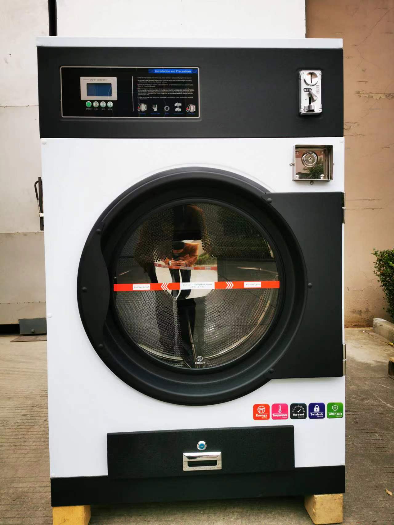 commercial washer dryer4